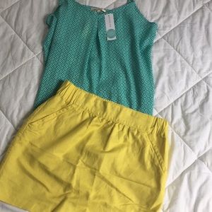 Sunny yellow skirt